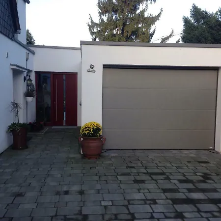 Arrive & Relax - Volkmar * Düsseldorf